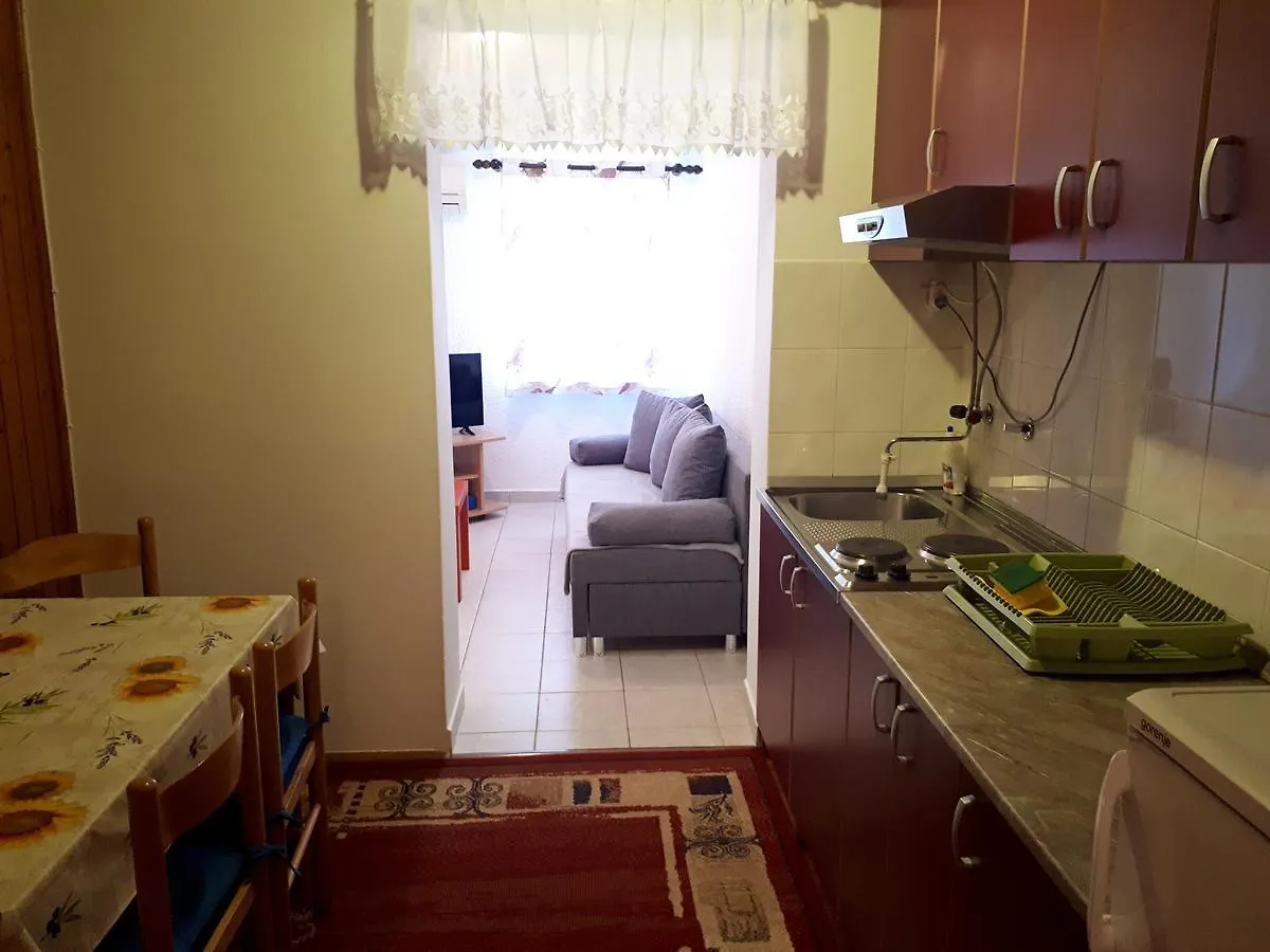 Apartments Lea Porec Croatia